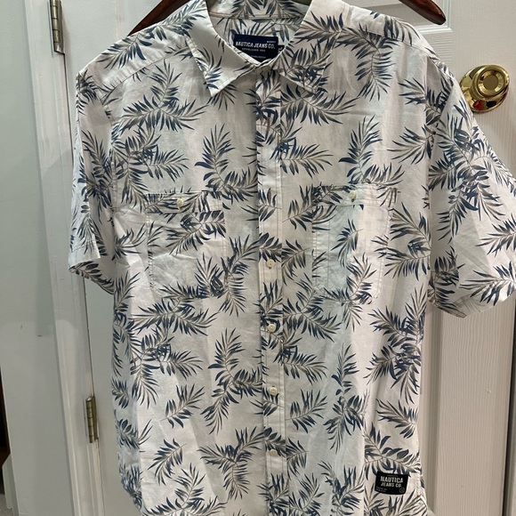 Nautica White and Blue Casual Button Down Shirt - Picture 5 of 7